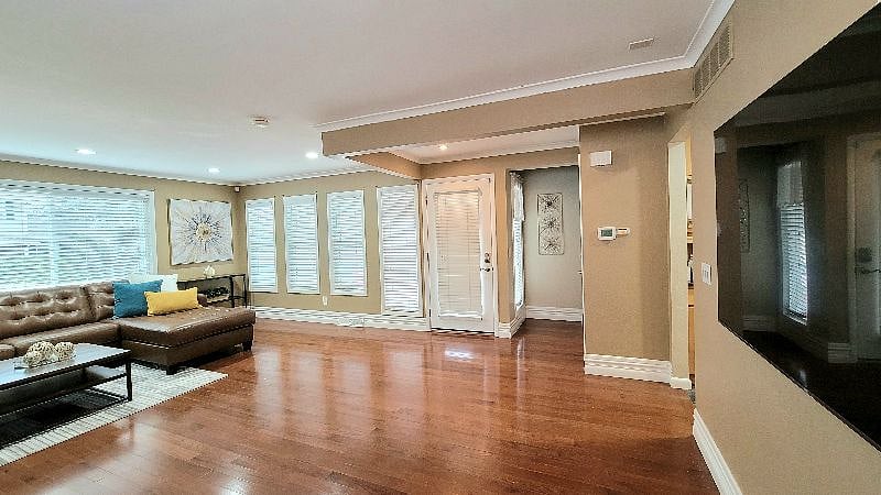 Common Space: Living Room