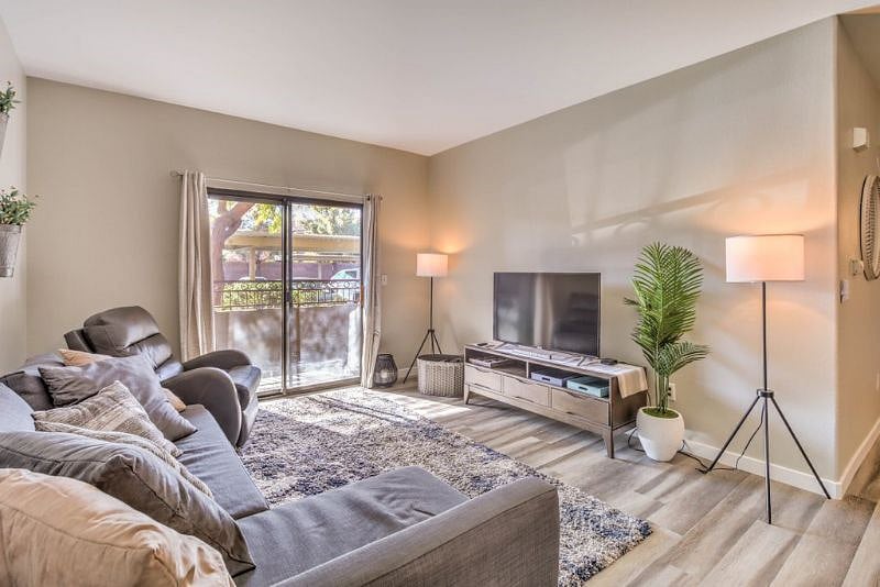 Furnished Finder property 345410_1 photo 12