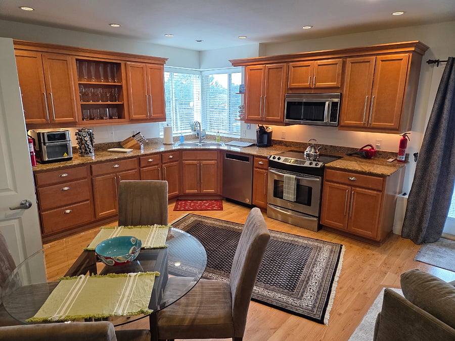 Furnished Finder property 345583_1 photo 3