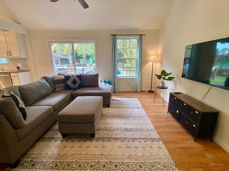 Furnished Finder property 345597_1 photo 13