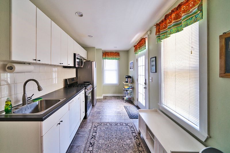 Furnished Finder property 345663_1 photo 6