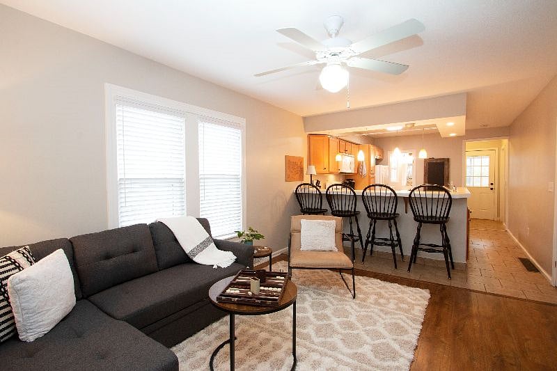 Furnished Finder property 345825_1 photo 4