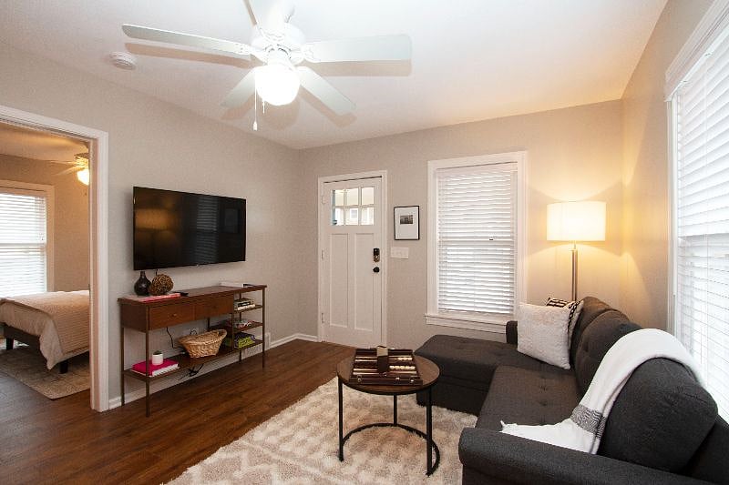 Furnished Finder property 345825_1 photo 3