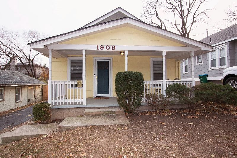 Furnished Finder property 345825_1 photo 16