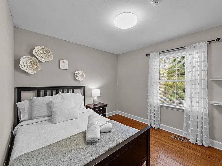 Furnished Finder property 345834_3 photo 10
