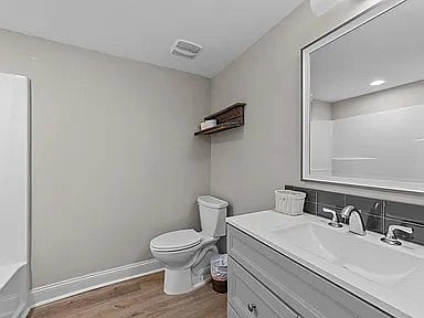 Furnished Finder property 345834_3 photo 24
