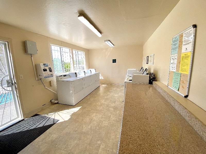 Furnished Finder property 345983_1 photo 33