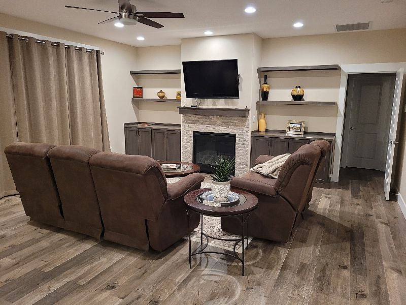 Furnished Finder property 346085_1 photo 9