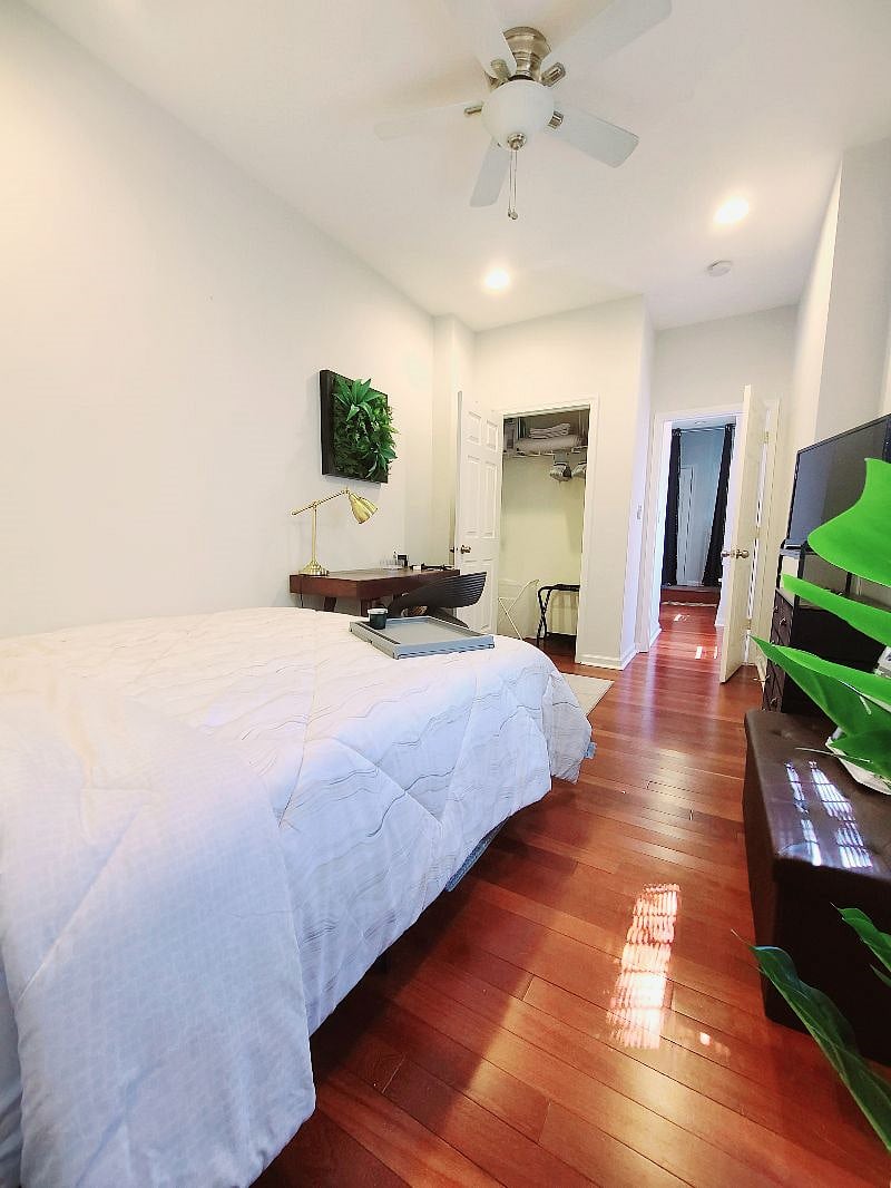 Furnished Finder property 346116_2 photo 8