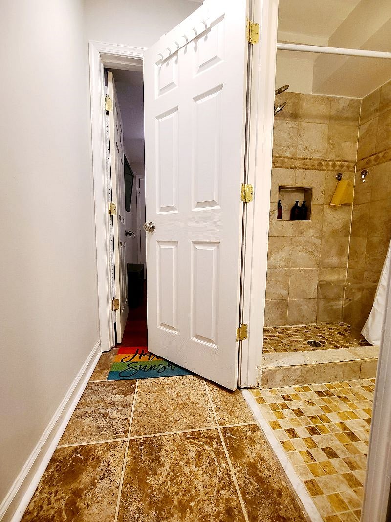 Furnished Finder property 346116_3 photo 12