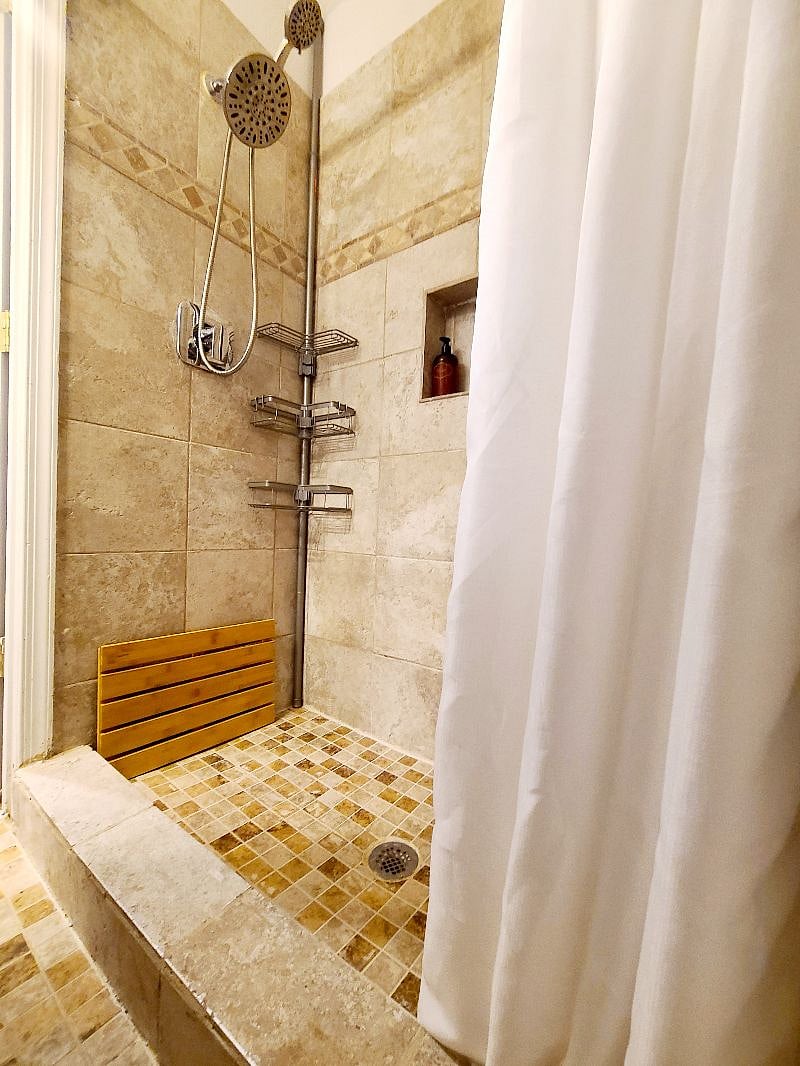 Furnished Finder property 346116_3 photo 14