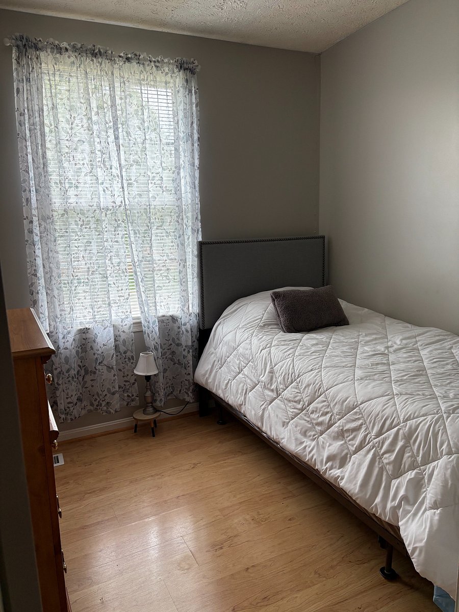 Furnished Finder property 346125_1 photo 13
