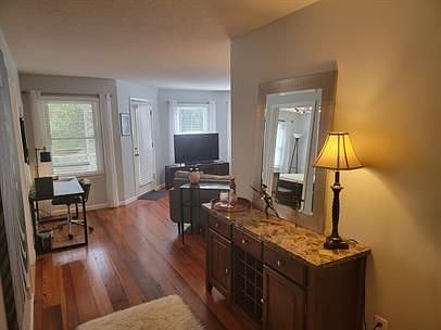 Furnished Finder property 346174_1 photo 3