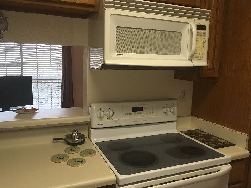 Furnished Finder property 346180_1 photo 27