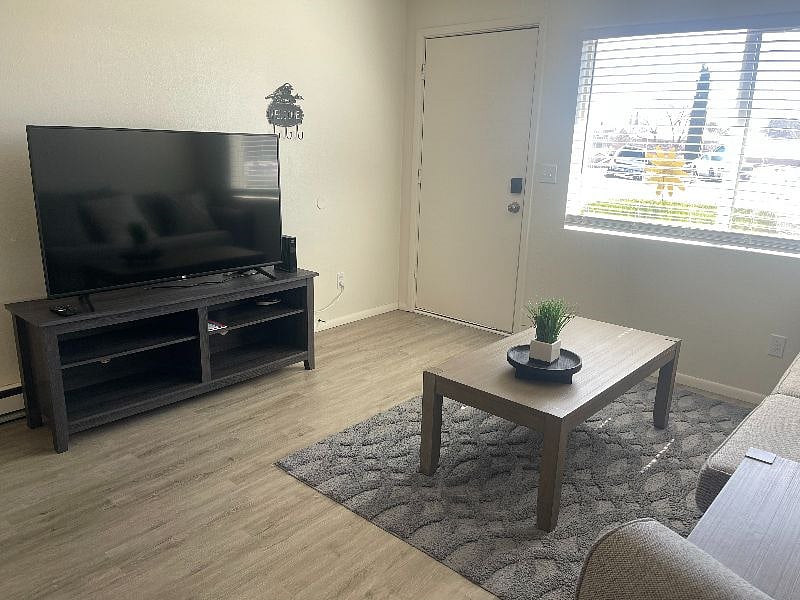 Furnished Finder property 346217_1 photo 3