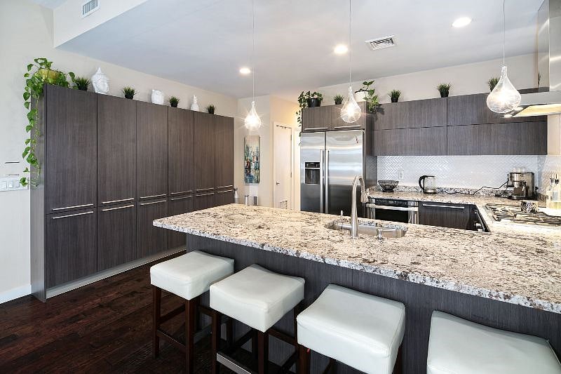Furnished Finder property 346260_1 photo 2