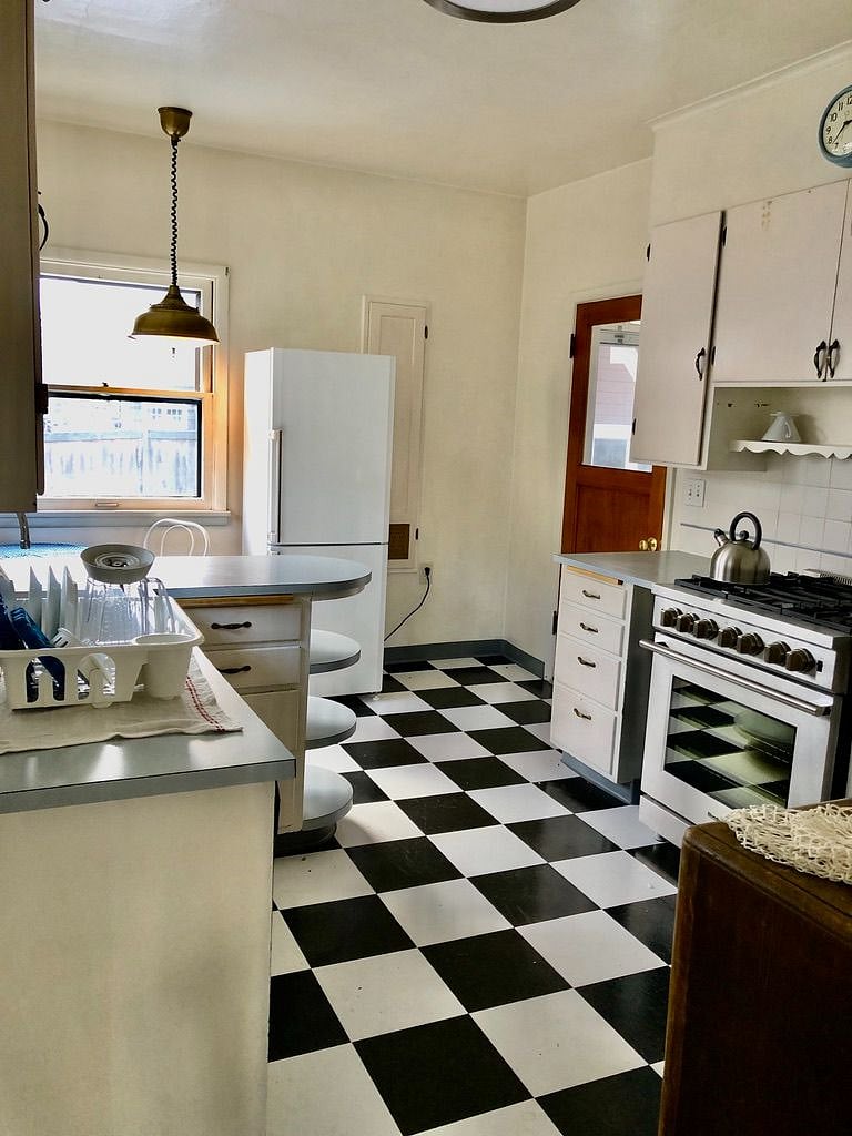 Furnished Finder property 346273_1 photo 9