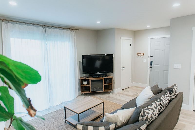 Furnished Finder property 346304_1 photo 13