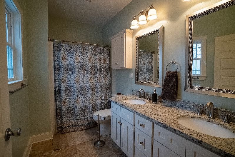 Master Bath