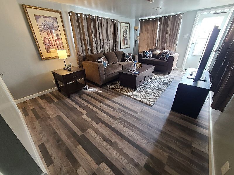 Furnished Finder property 346530_1 photo 1