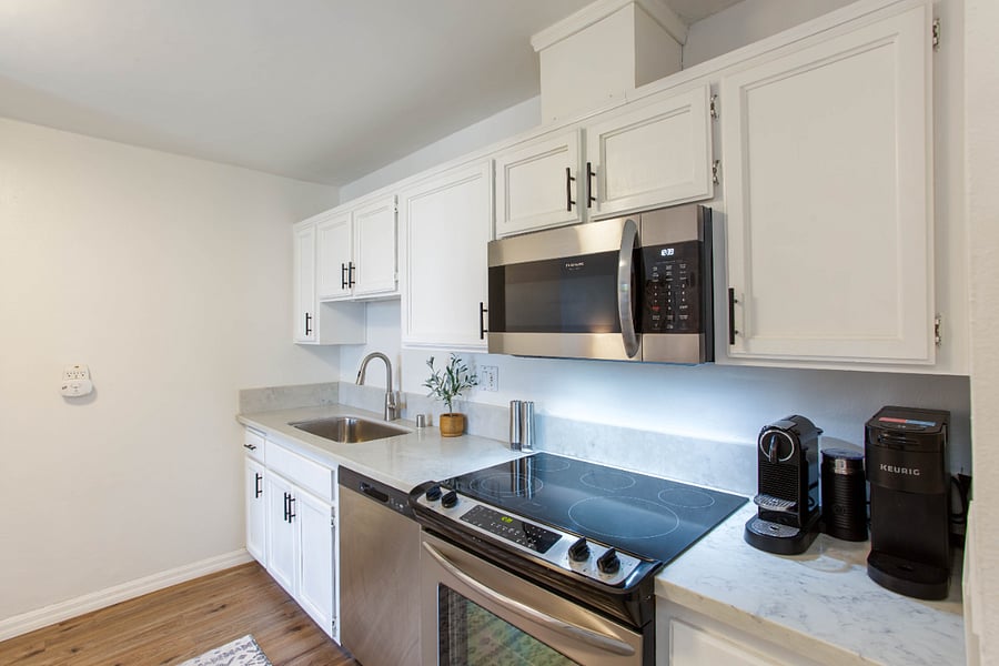 Furnished Finder property 346682_1 photo 3