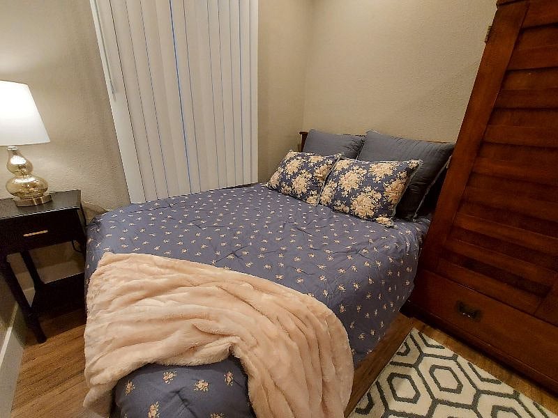 Furnished Finder property 346687_1 photo 9