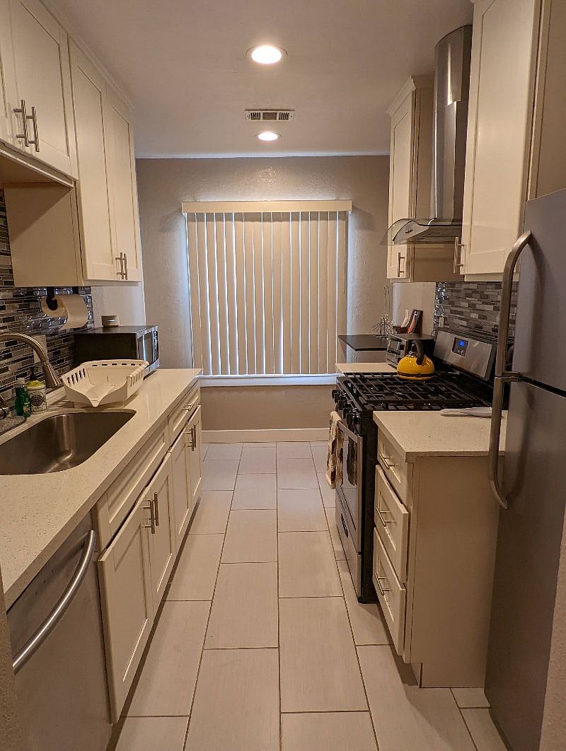 Furnished Finder property 346687_2 photo 10