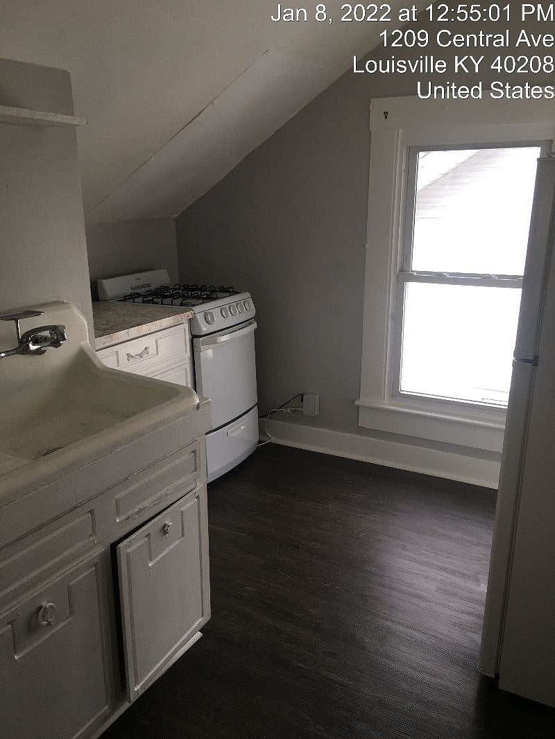 Furnished Finder property 346689_1 photo 4