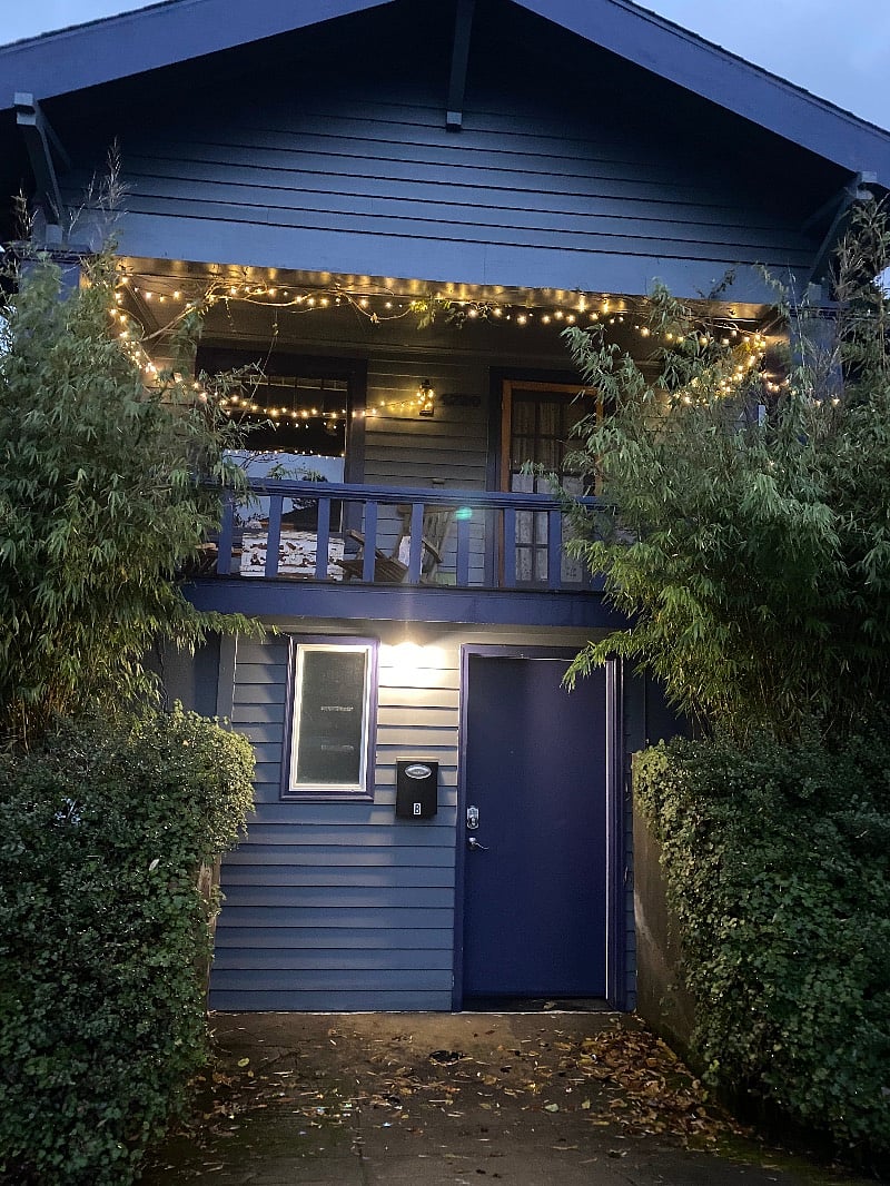 Easy access from street parking