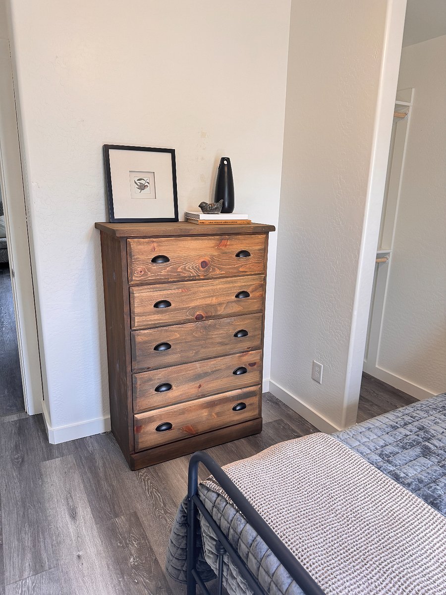 Second bedroom