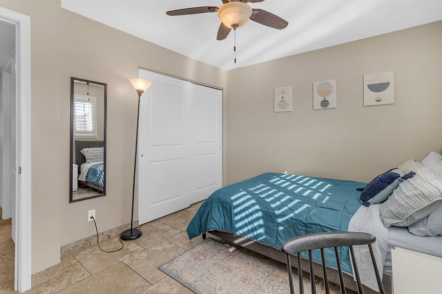 guest bedroom