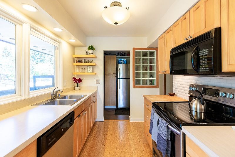 Furnished Finder property 346776_1 photo 11