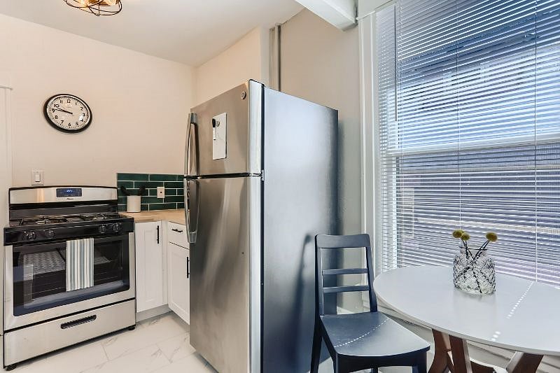 Furnished Finder property 346783_1 photo 13