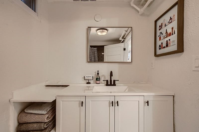 Furnished Finder property 346783_4 photo 24