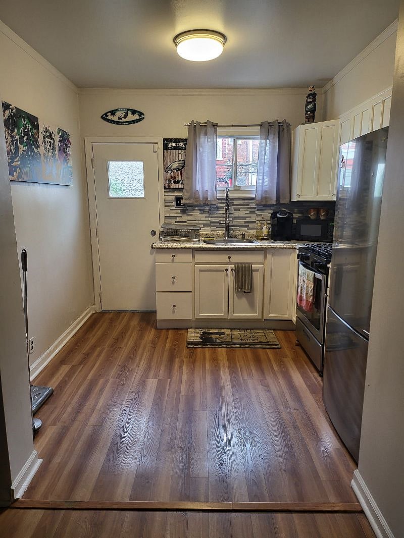 Kitchen & Back Door entrance view