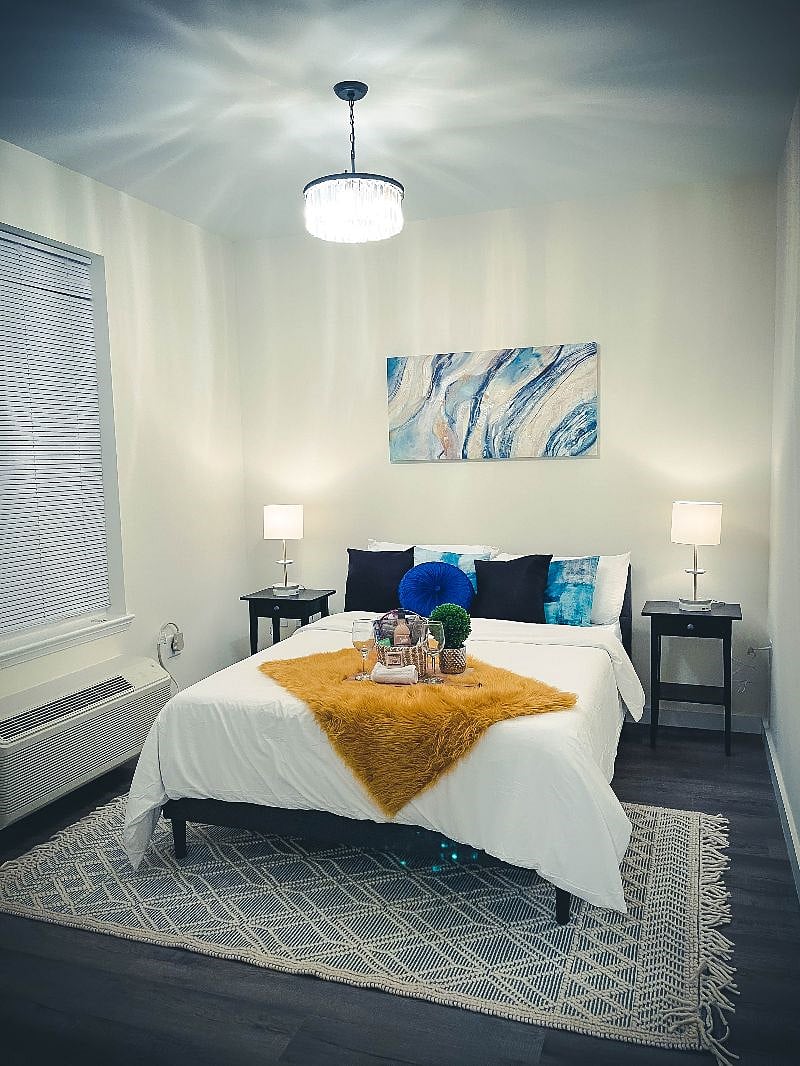 Furnished Finder property 347000_1 photo 1