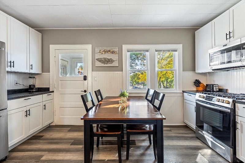 Furnished Finder property 347029_1 photo 9