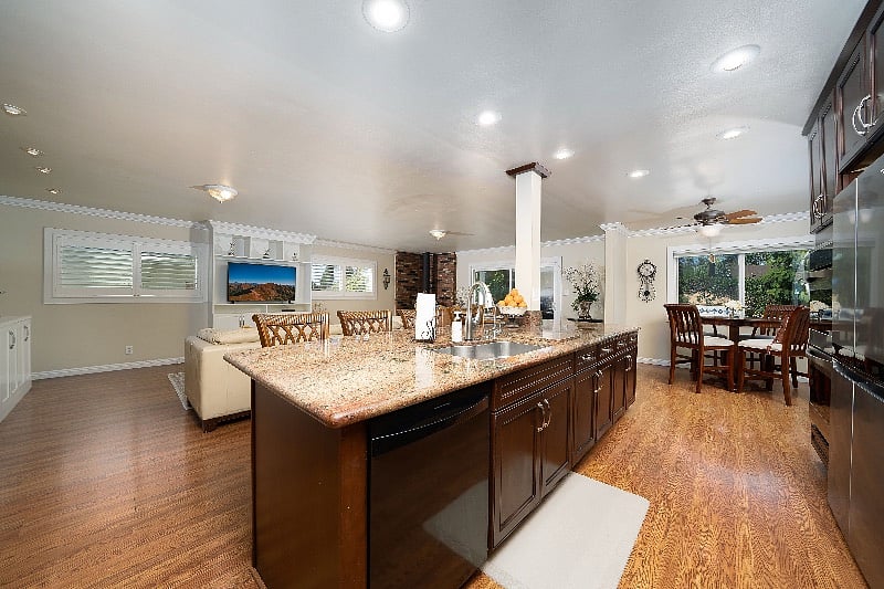 Furnished Finder property 347070_1 photo 3