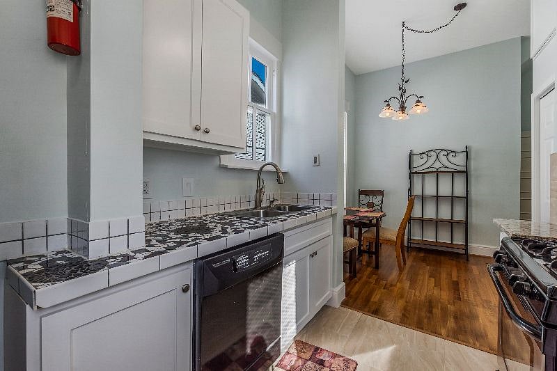 Furnished Finder property 347193_1 photo 23