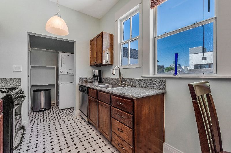 Furnished Finder property 347193_2 photo 15