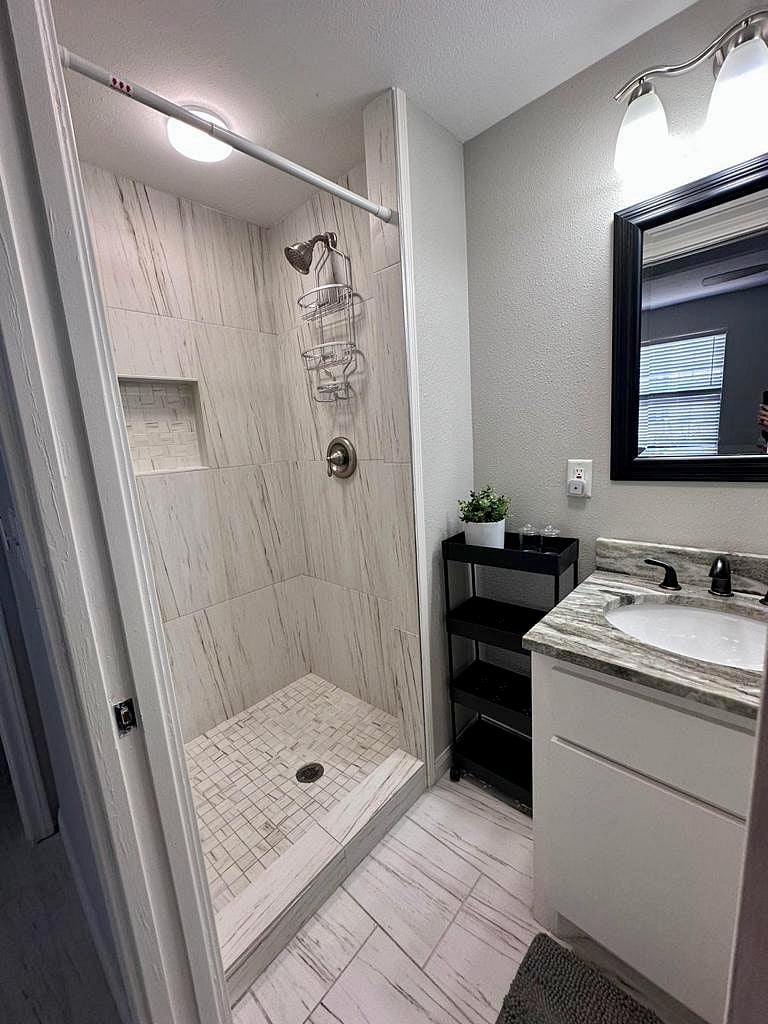Furnished Finder property 347193_4 photo 7