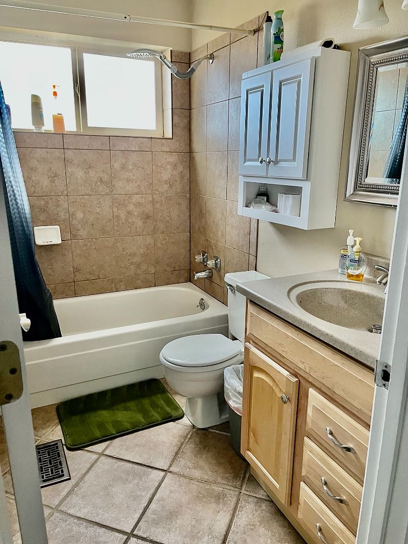 bathroom for second bedroom