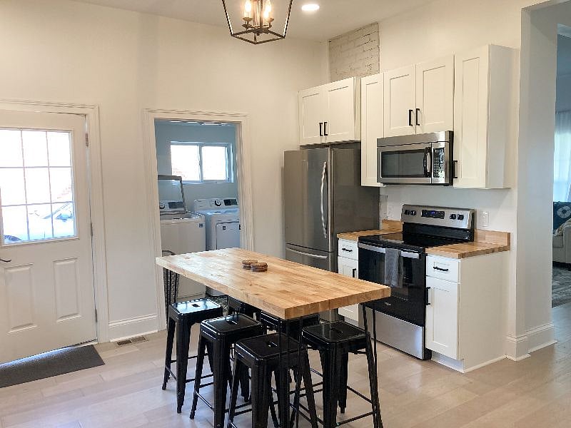 Furnished Finder property 347282_1 photo 6