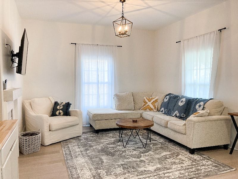 Furnished Finder property 347282_1 photo 5