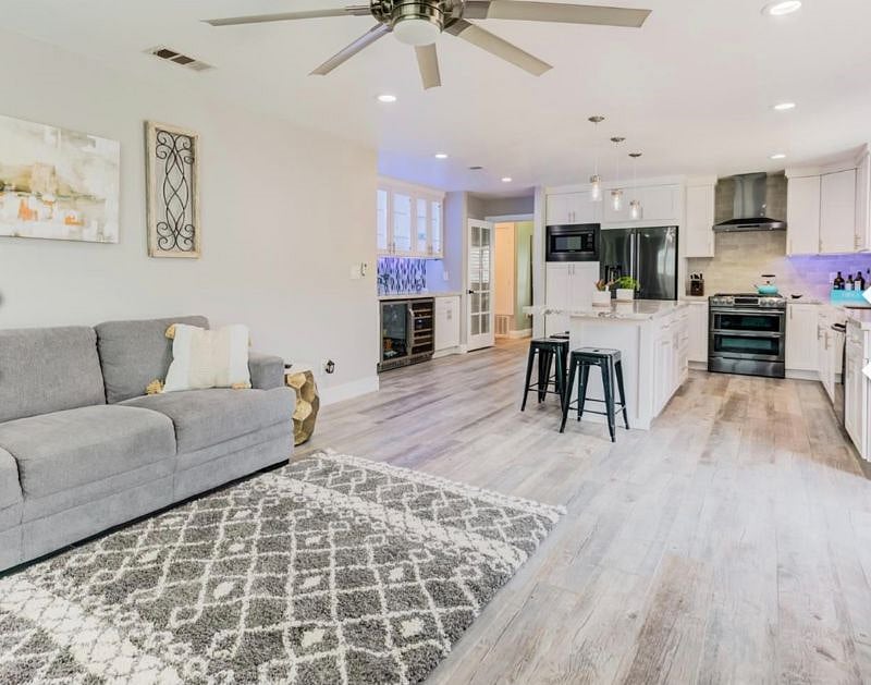 Furnished Finder property 347373_1 photo 9