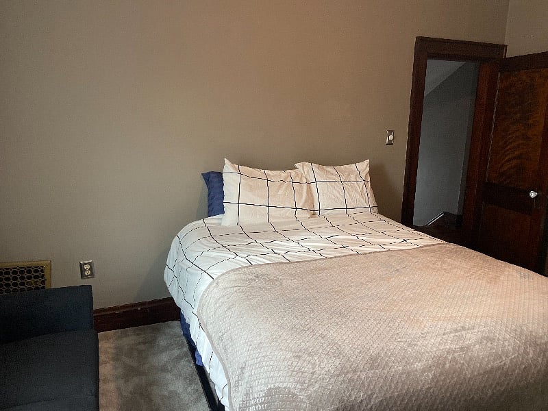 Furnished Finder property 347426_1 photo 6