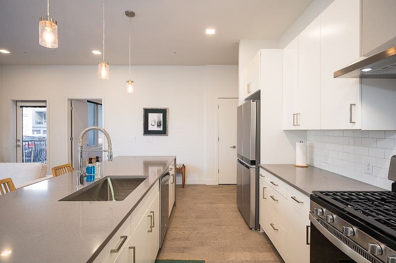 Furnished Finder property 347548_1 photo 6