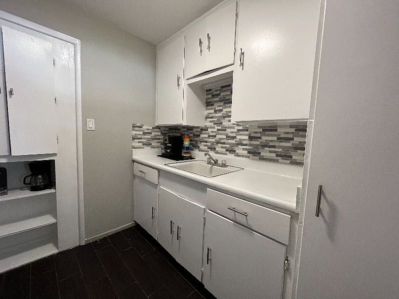 Furnished Finder property 347562_1 photo 4