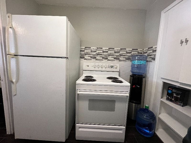 Furnished Finder property 347562_1 photo 7