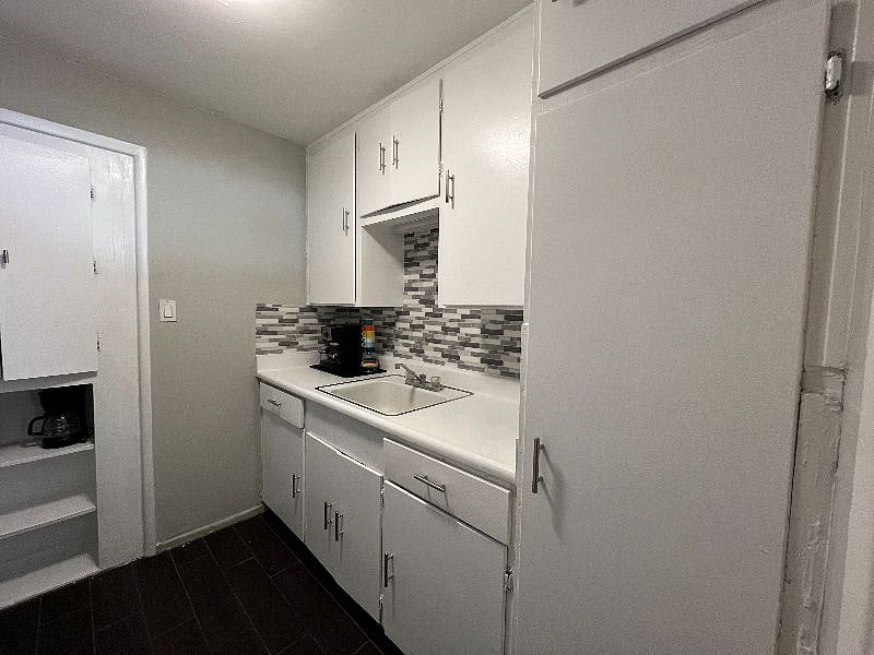 Furnished Finder property 347562_1 photo 11